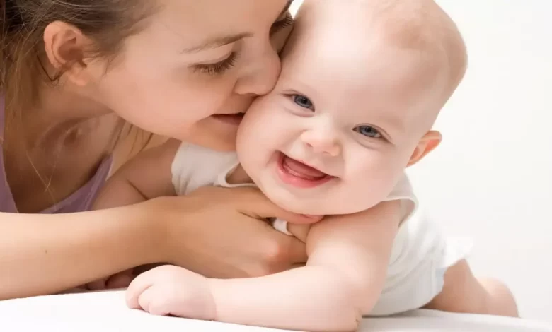 تقویت عشق بین مادر و نوزاد