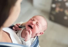علت بی‌قراری و کولیک در نوزاد