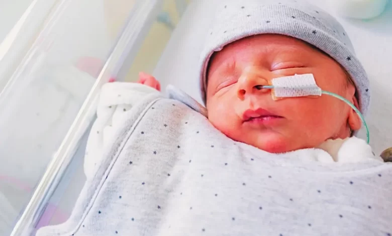 کمبود یا نرسیدن اکسیژن به مغز نوزاد